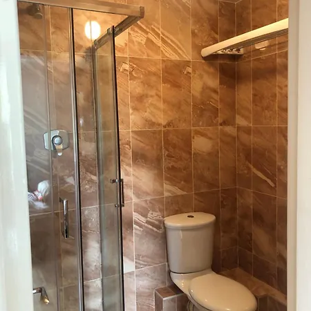 Marlay & Mountain Retreat דירה דבלין