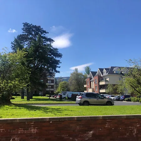 Marlay & Mountain Retreat *